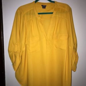 EUC 3/4 sleeve Torrid Harper Blouse yellow size 2